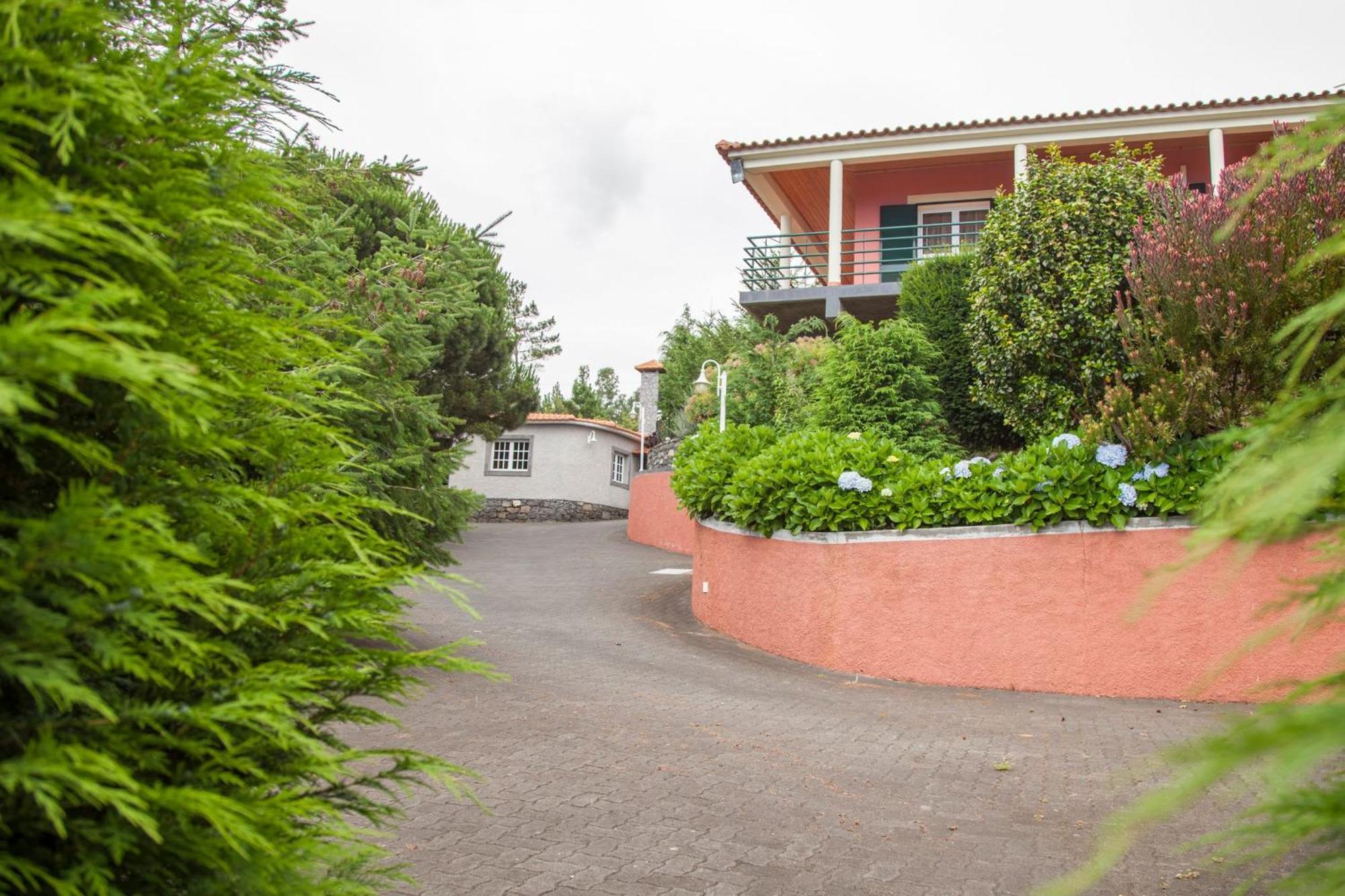 Quinta Do Santo By Lovelystay Santo Antonio da Serra Exterior photo